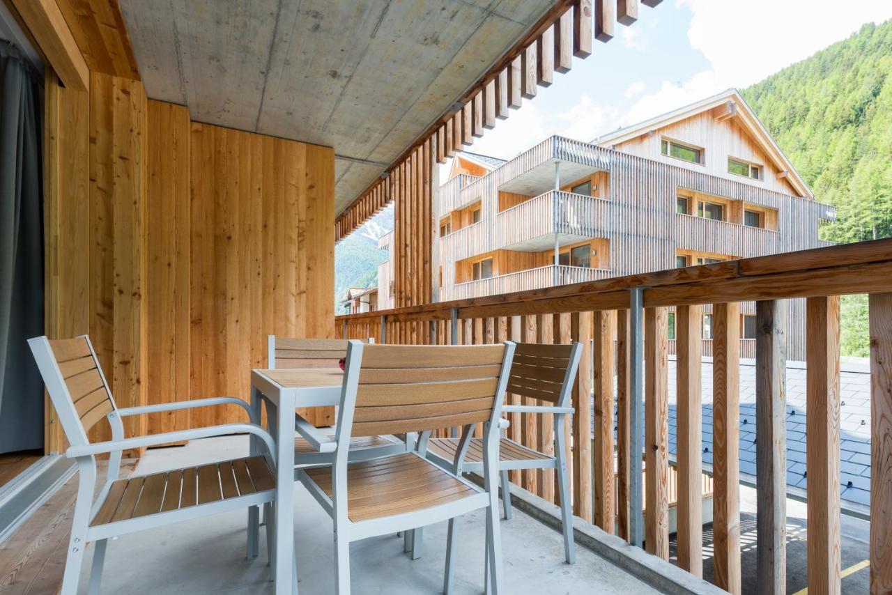 Montela Apartments - Haus D Saas-Grund Zewnętrze zdjęcie