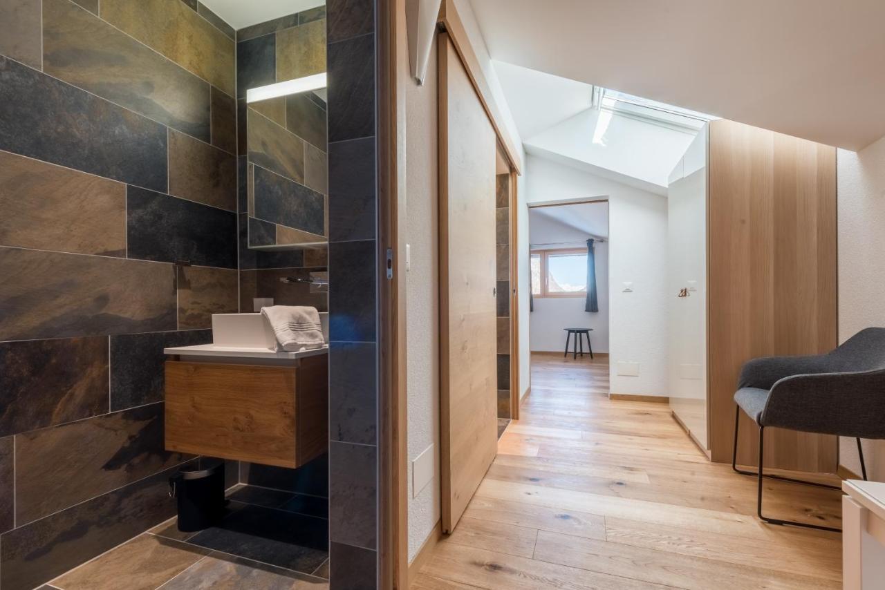 Montela Apartments - Haus D Saas-Grund Zewnętrze zdjęcie