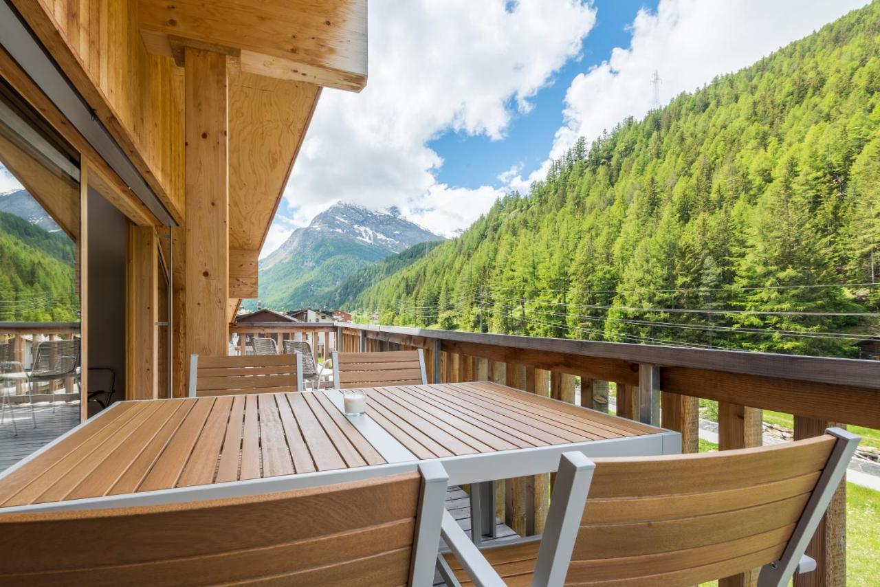 Montela Apartments - Haus D Saas-Grund Zewnętrze zdjęcie